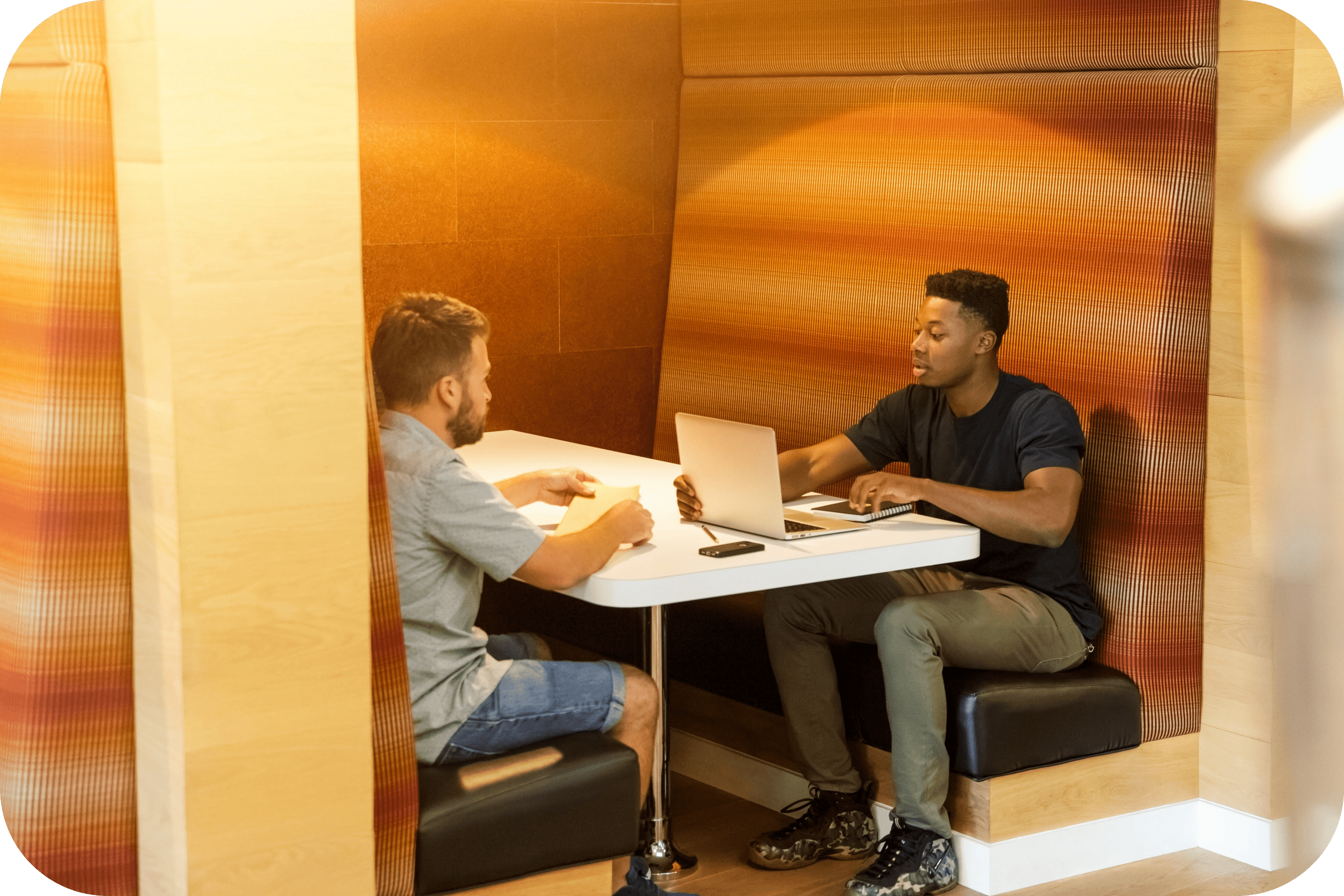 linkedin-sales-solutions - AXDunSs-n4-unsplash-modified